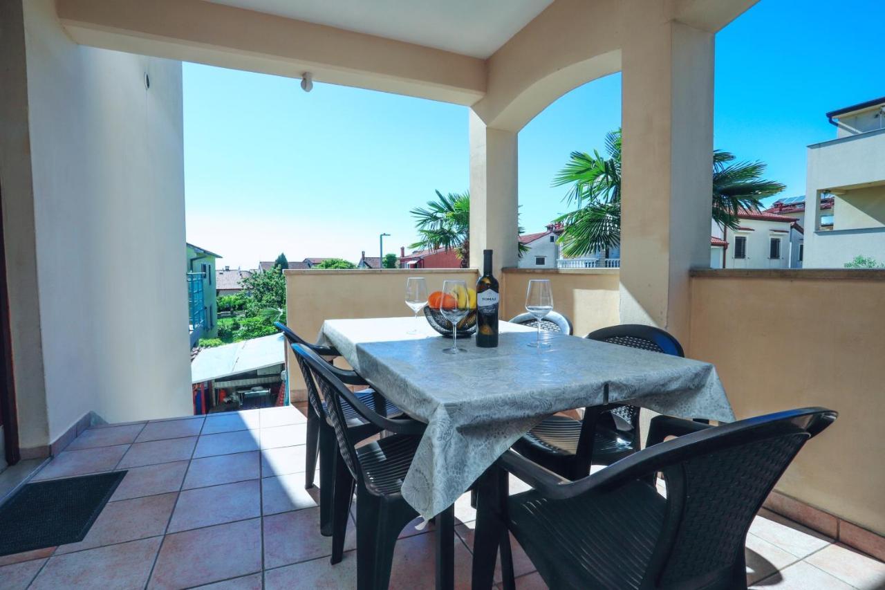Ray Apartment Poreč Eksteriør bilde